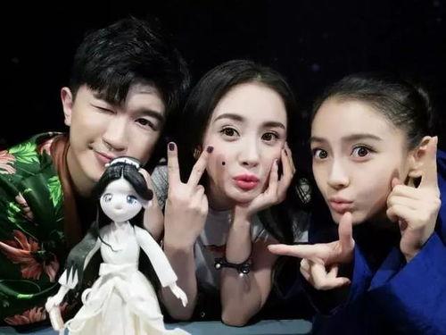 娱乐吃瓜闺蜜视频下载